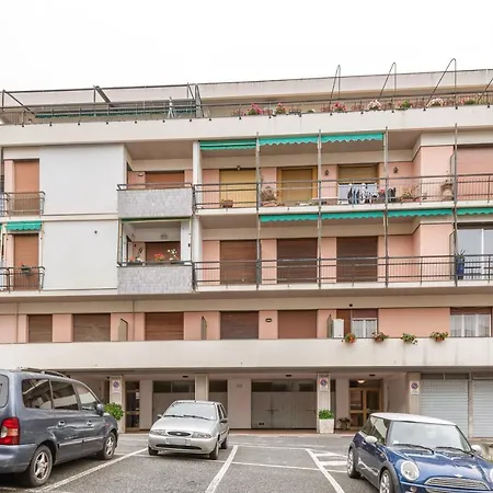 Roomy Apartamento *