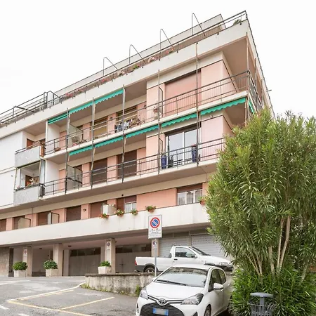 Roomy Albissola Marina